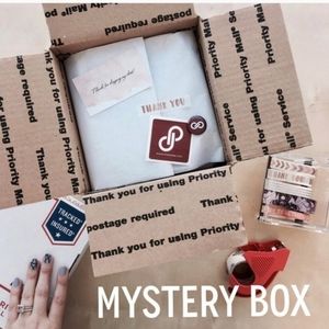 JEWELRY & ACCESSORY MYSTERY BOX